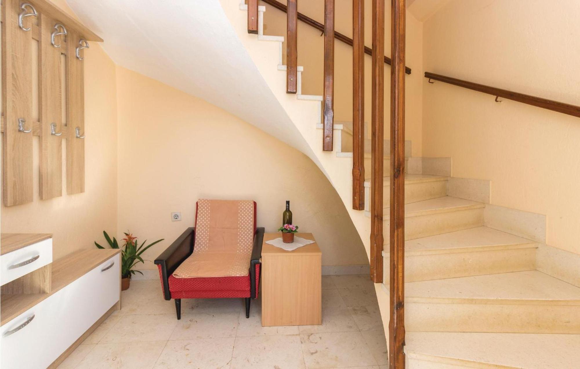 Stunning Home In Zadar With Kitchen Ngoại thất bức ảnh
